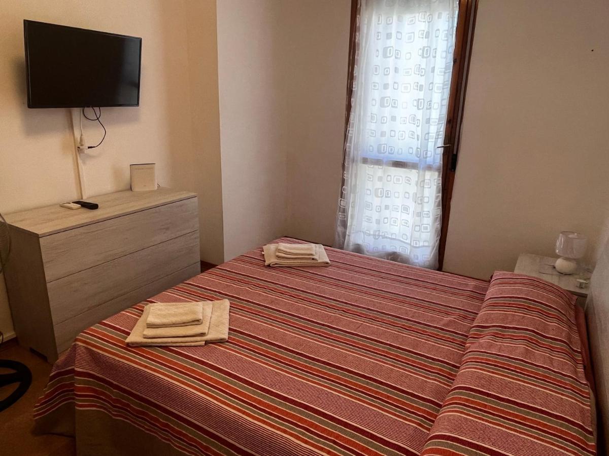 Alghero Sun & Sea - Spiaggia A 50 Metri מראה חיצוני תמונה