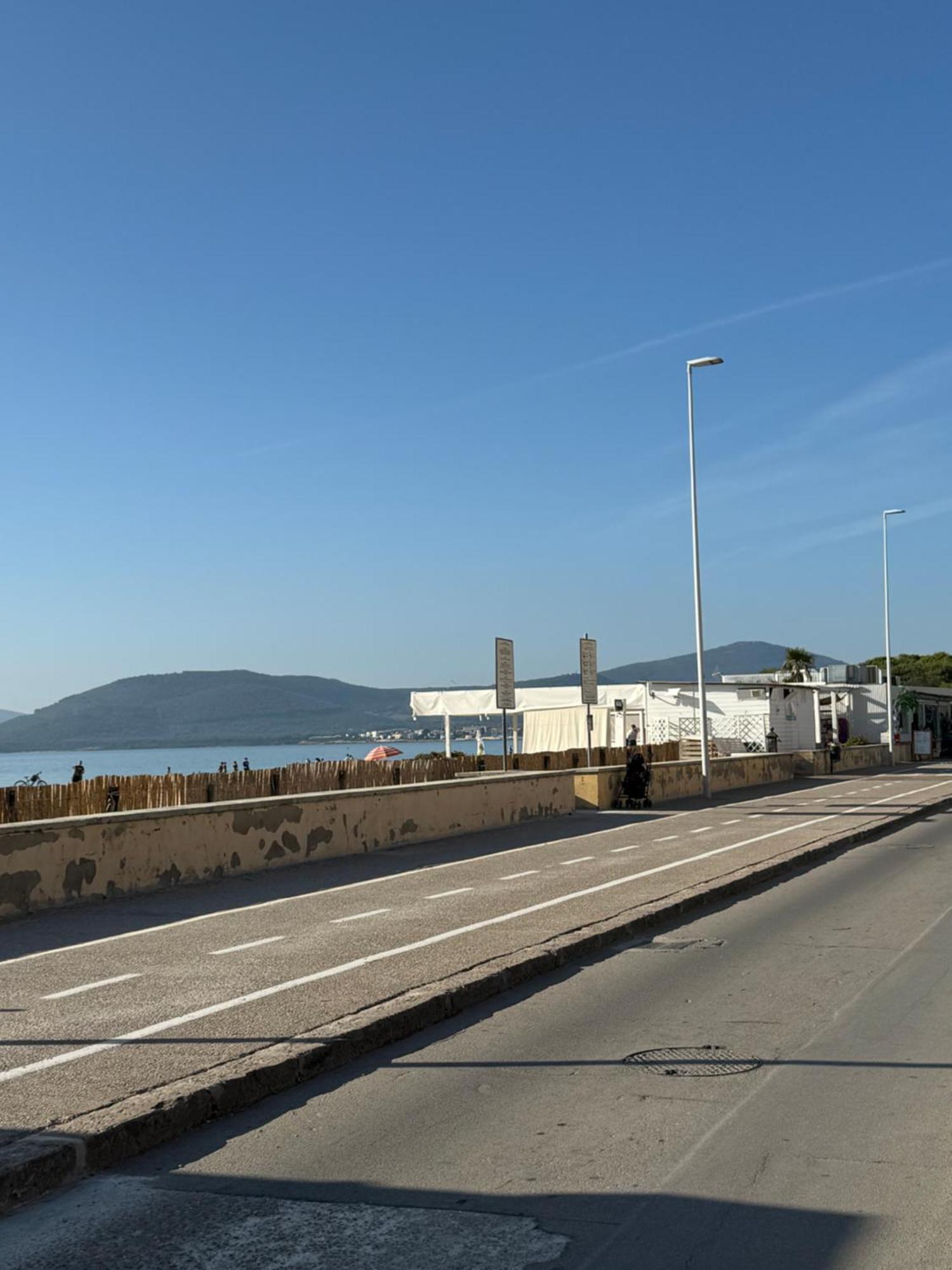 Alghero Sun & Sea - Spiaggia A 50 Metri מראה חיצוני תמונה